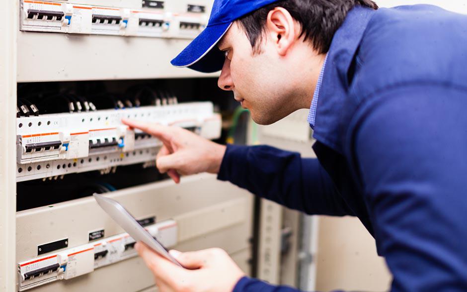 tarif horaire électricien Compiègne